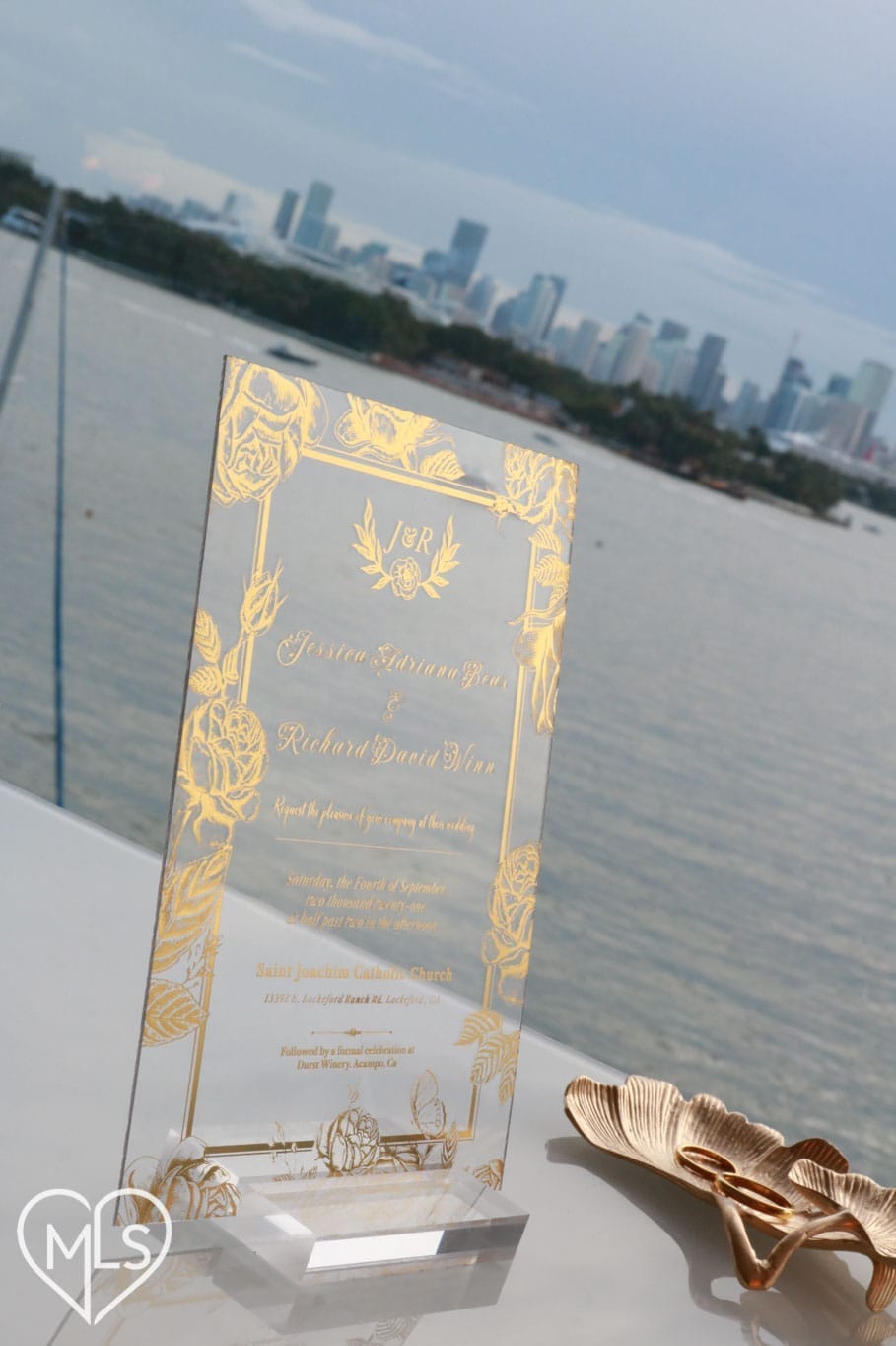 Stationery Detail 053