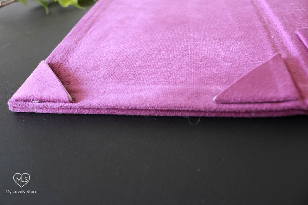 Stationery Detail 130