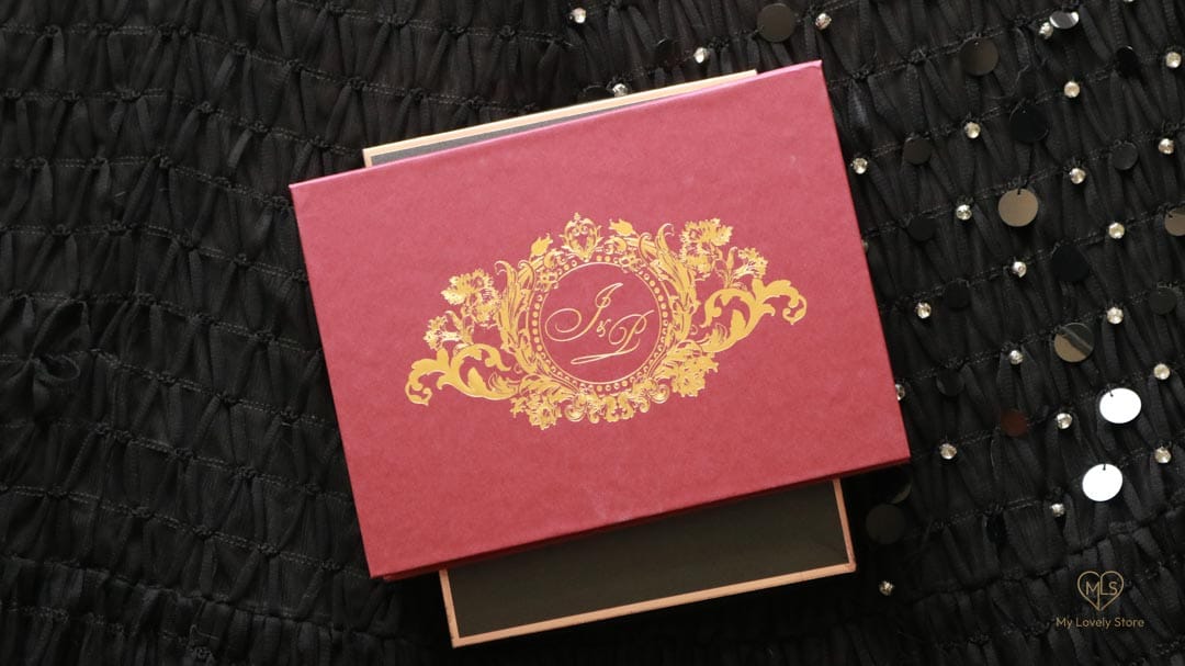 Bespoke Invitation Box Detail 003