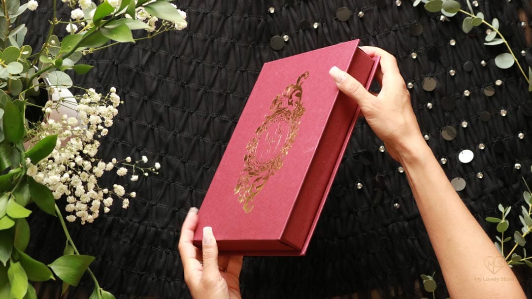 Bespoke Invitation Box Detail 011