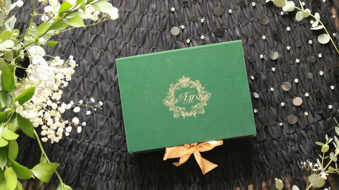 Bespoke Invitation Box Detail 043