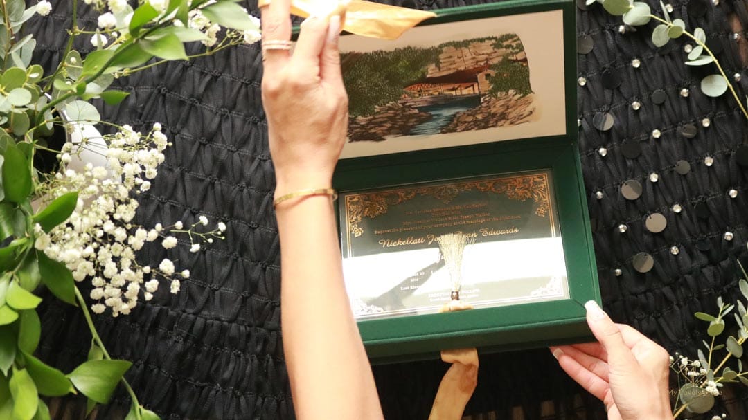 Bespoke Invitation Box Detail 047