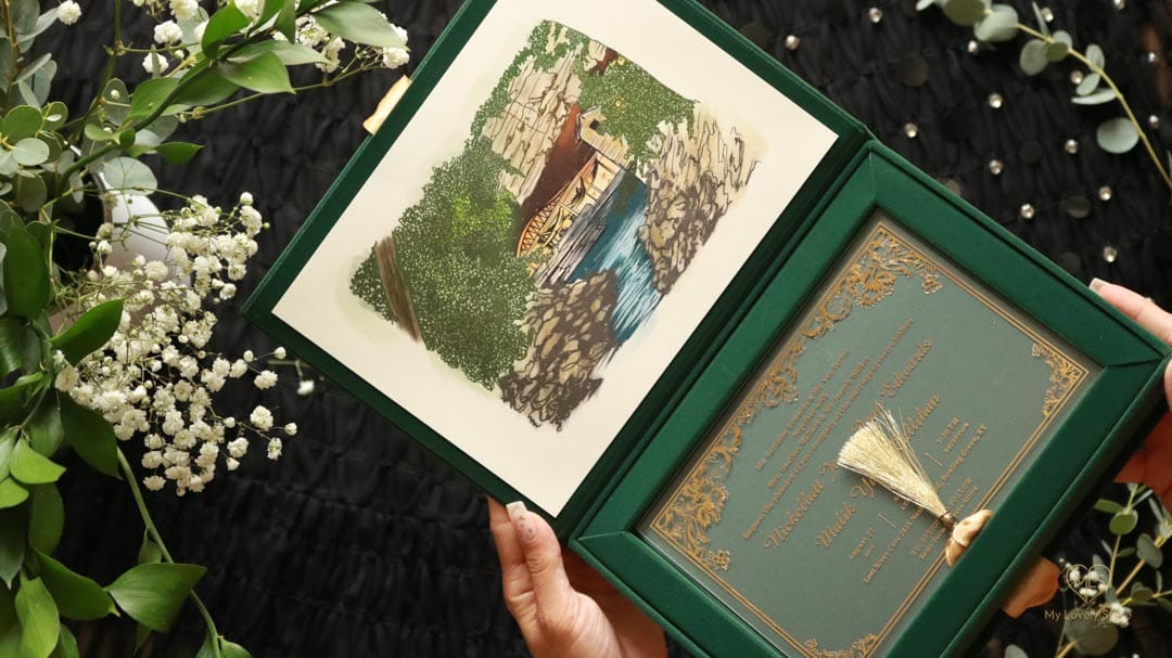 Bespoke Invitation Box Detail 049