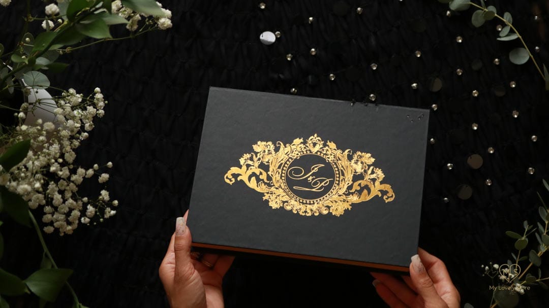 Bespoke Invitation Box Detail 069