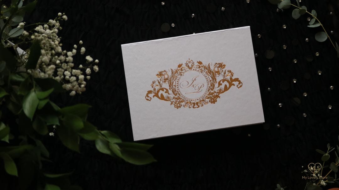 Bespoke Invitation Box Detail 082