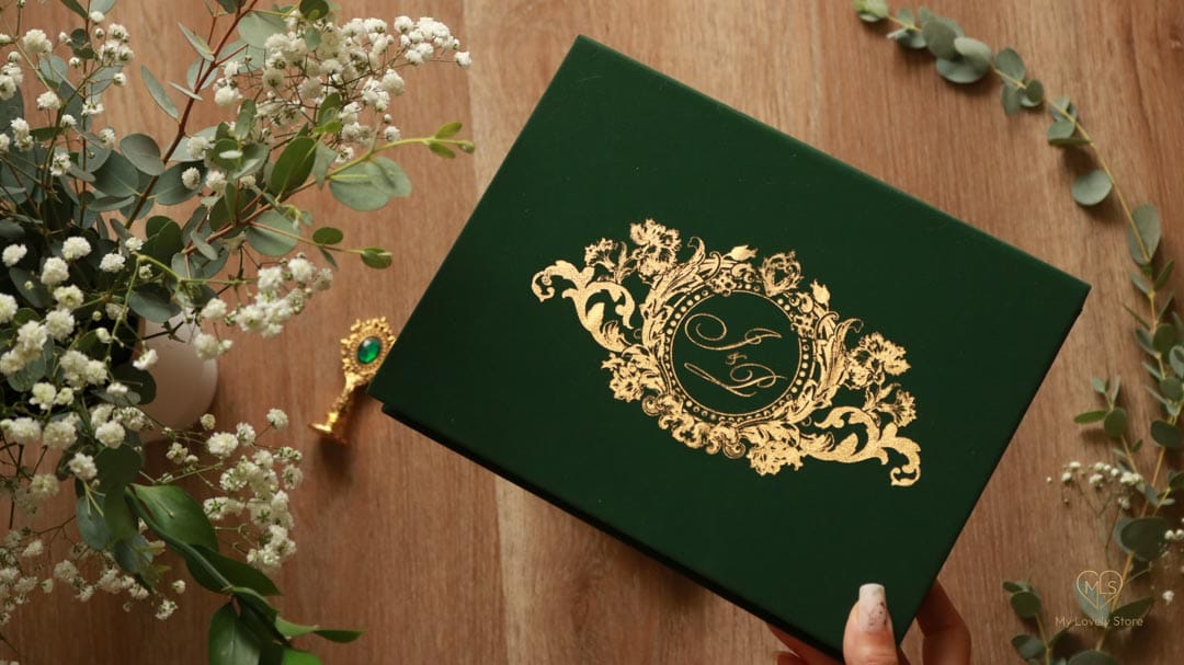 Bespoke Invitation Box Detail 116