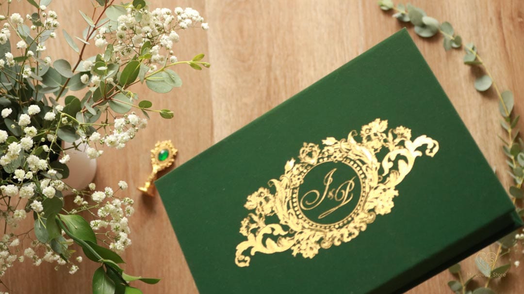 Bespoke Invitation Box Detail 119