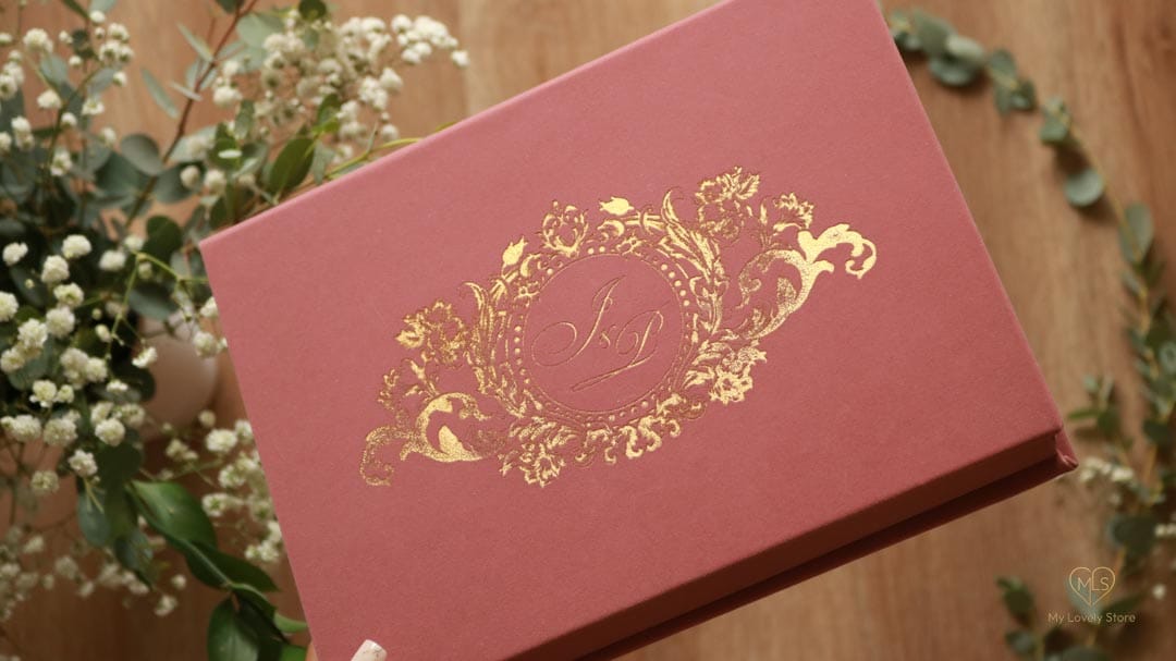 Bespoke Invitation Box Detail 121