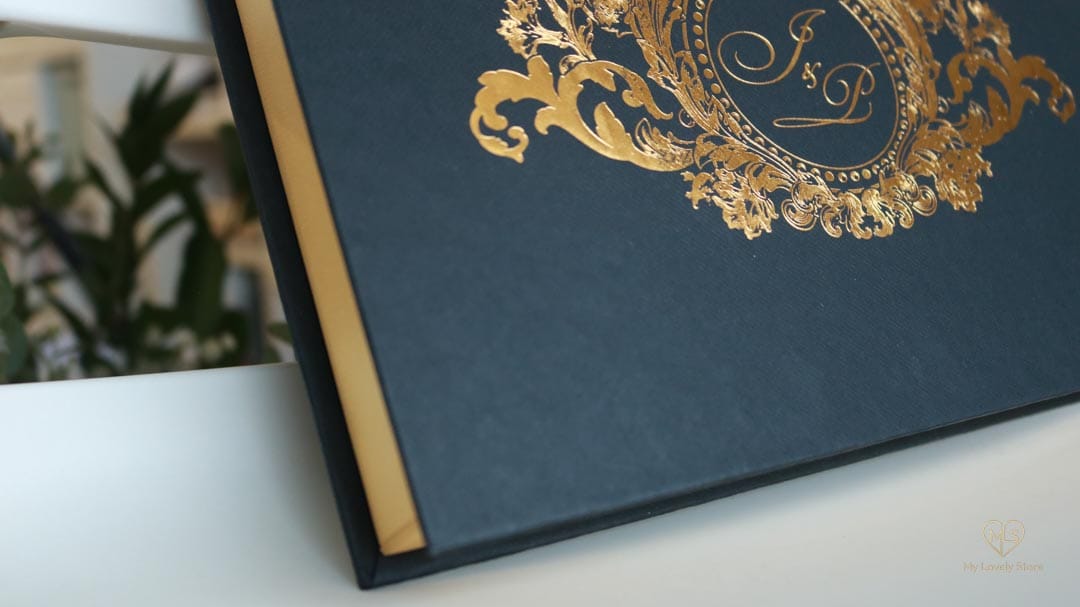 Bespoke Invitation Box Detail 135