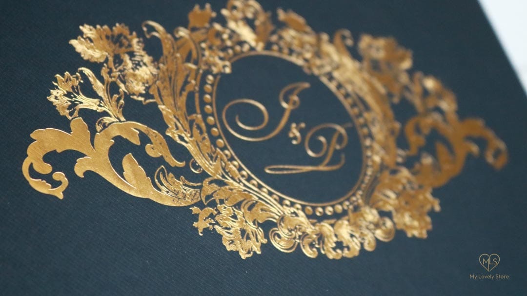 Bespoke Invitation Box Detail 137